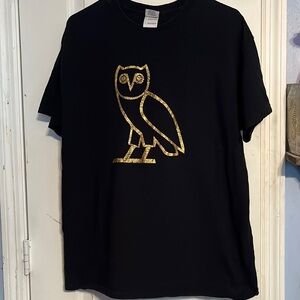Drake OVO black & gold, size Large t-shirt. LIKE NEW